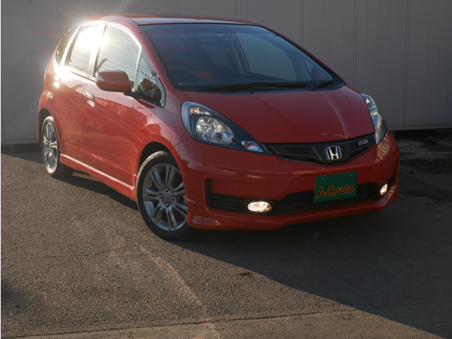 フィット 1.5 RS 後期 パドルシフト SDナビ HID