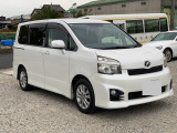ヴォクシー 2.0 ZS 