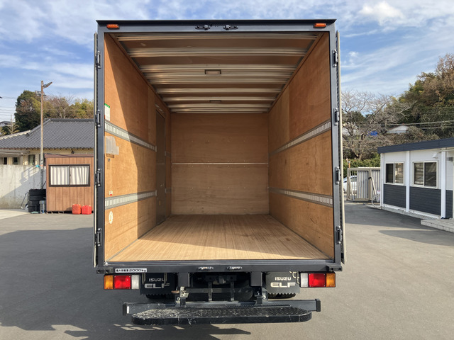 いすゞ エルフ 2t アルミバン サイドドア 塗装済 の中古車詳細