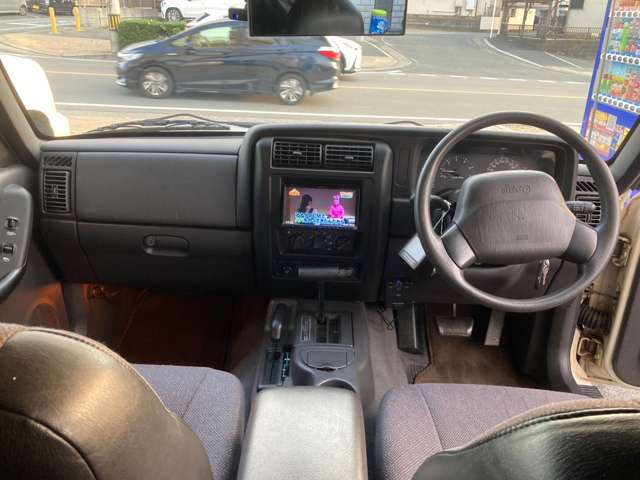 クライスラージープ チェロキー スポーツ 4WD 1ナンバー ナビ TV ETC B