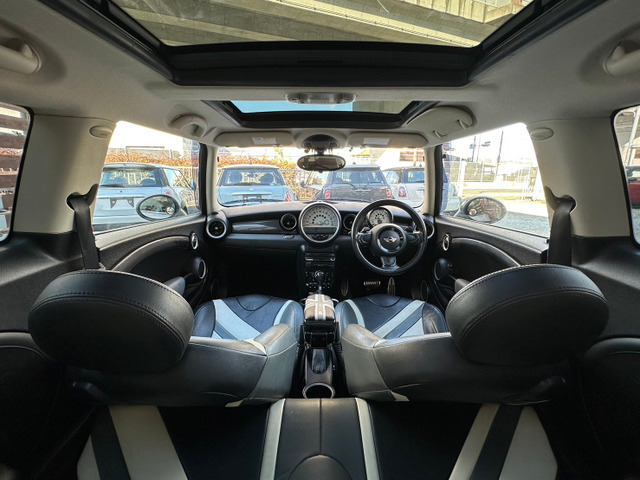 BMW MINI ミニ クーパー S 後期型 サンルーフ ナビ TV ETC付 の中古車