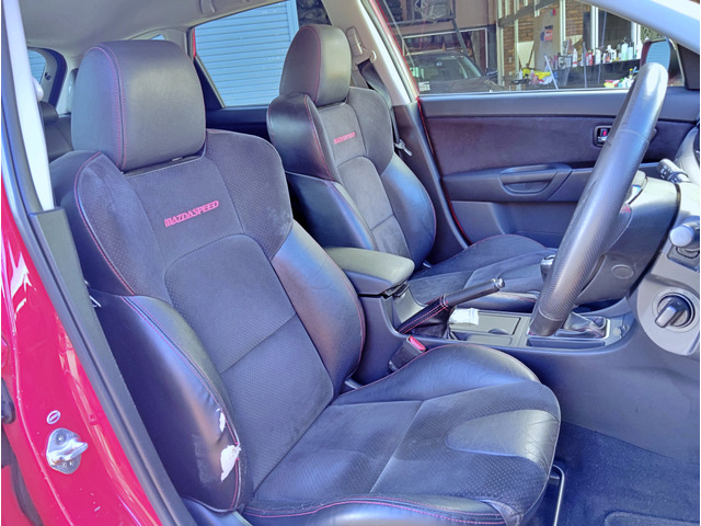中古車 マツダ マツダスピードアクセラ 6MT/BOSE/スマートキー 中古車 マツダ マツダスピードアクセラ 6MT/BOSE/スマートキー
