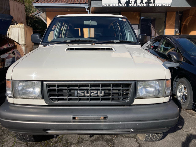 いすゞ ビッグホーン Highway の中古車詳細 (274,000km, ホワイト