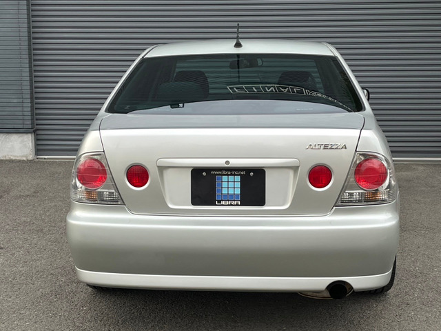 中古車 トヨタ アルテッツァ 2.0 RS200 Zエディション 低走行3S