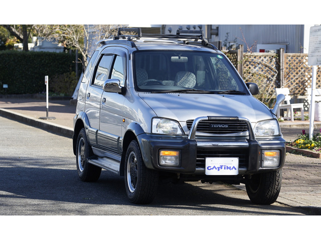 テリオス1.3 CX 4WD5速MT センターデフロック付き4WD