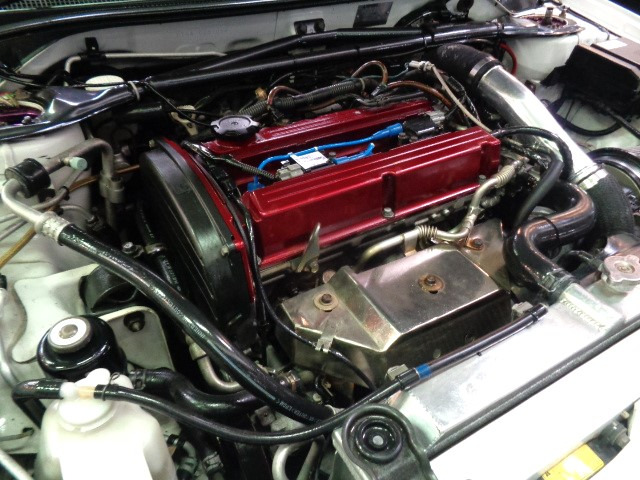 中古車 三菱 ランサーエボリューション 2.0 GSR VIII 4WD CWEST