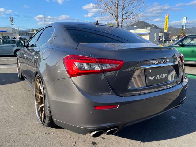中古車 マセラティ ギブリ S 22インチHYPER FORGED の中古車詳細