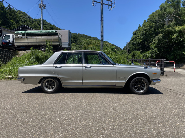 日産 スカイライン 2000 GT の中古車詳細 (改ざん車両, ゴールド, 新潟