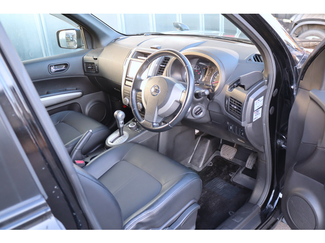 中古車 日産 エクストレイル 2.0 20X 4WD 1オーナー 全席シート 