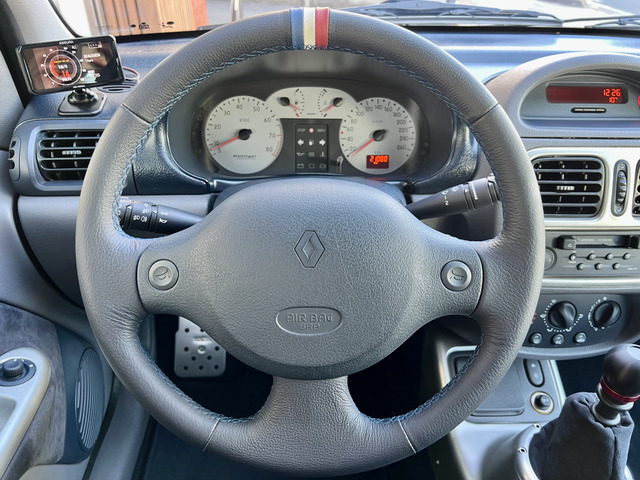 ルノー ルーテシア スポール V6 正規D車 マグネシウムAW 整備 ルノー ルーテシア スポール V6 正規D車 マグネシウムAW 整備