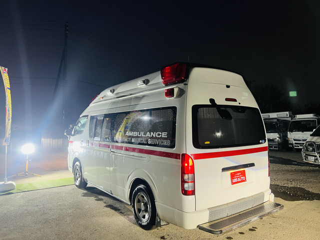 トヨタ ハイエース 救急車 4WD の中古車詳細 (218,600km