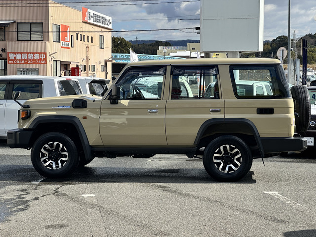 トヨタ ランドクルーザー70 2.8 AX ディーゼル 4WD ワンオーナー 禁煙