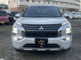 アウトランダー PHEV 2.4 P 4WD 本革シート 全方位モニター Pバックドア