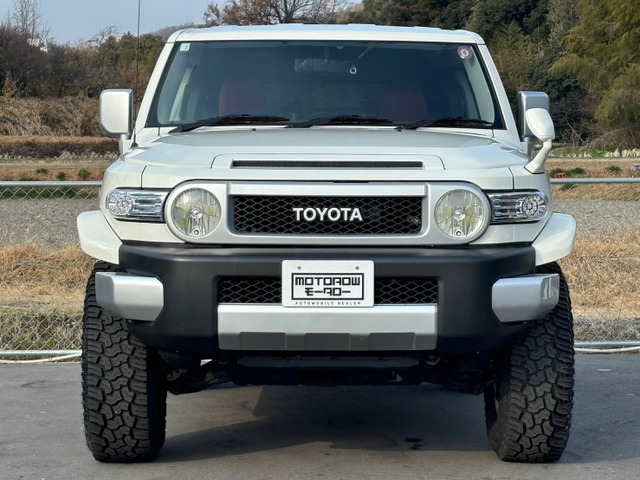 トヨタ FJクルーザー 4.0 カラーパッケージ 4WD の中古車詳細 (70,053