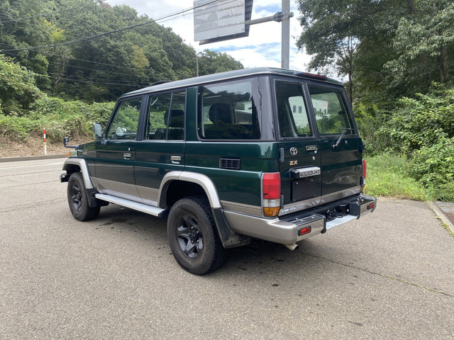 ZX 4ドア HZJ77HV ランドクルーザー70（トヨタ）の価格