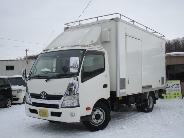 トヨエース  箱車 積載2トン パワーゲート パネルバン サイドドア 箱内クーラー