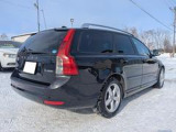 V50 2.0 クラシック ボルボ正規ディーラーにて点検後納車です!