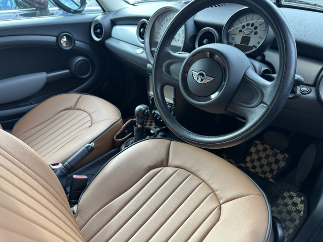BMW MINI ミニクラブマン クーパー 限定車 ブリックレーン