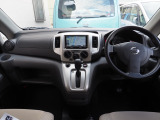 NV200バネット  福祉車両 車いす1名 計7名