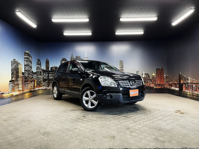 デュアリス 2.0 20G FOUR 4WD サンルーフ 禁煙車 4WD 純正ナビ