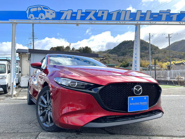 MAZDA3ファストバック 1.5 15S ツーリング 衝突軽減/純正ナビ/パノラマビュー