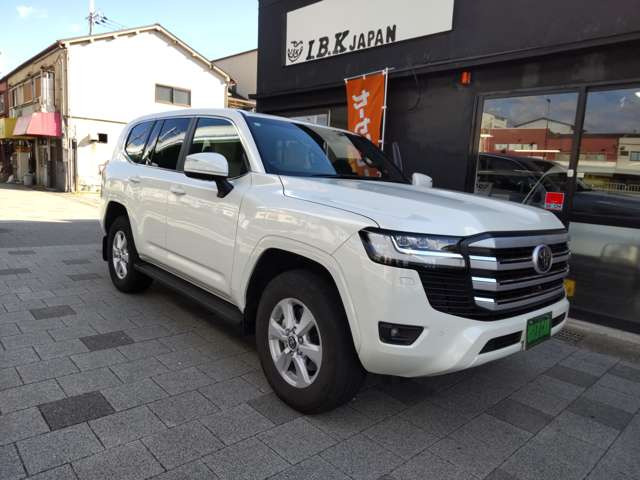 ランドクルーザー300  AX 4WD