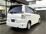 ヴォクシー 2.0 V 4WD 