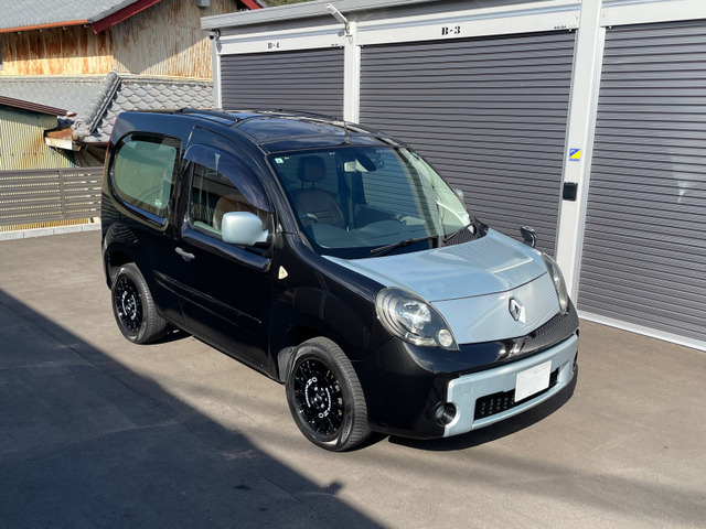ルノー カングービボップ 1.6 の中古車詳細 (147,800km, ブラック