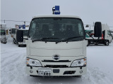 デュトロ  4WD タダノ4段クレーン付平ボディ