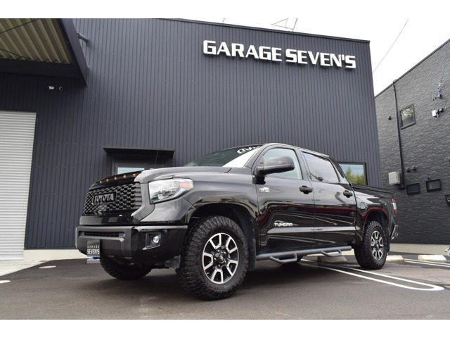 タンドラ クルーマックス SR5 5.7 V8 4WD 2015年モデル4WDサンルーフ