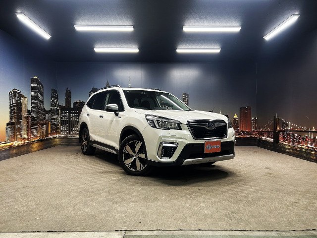 フォレスター 2.0 アドバンス 4WD アイサイト 禁煙車 茶本革 4WD
