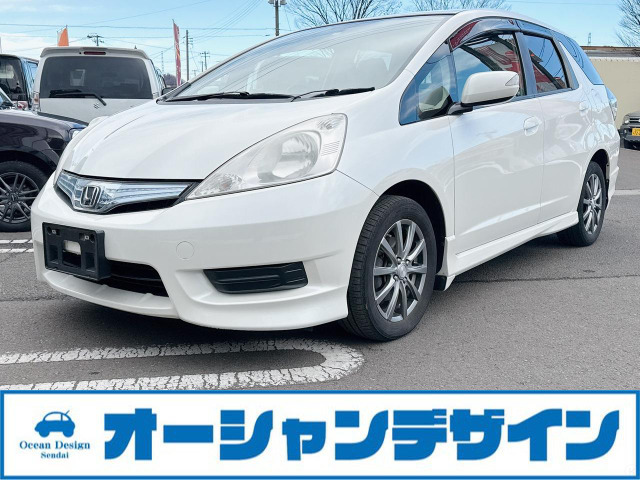 フィットシャトルハイブリッド 1.3 