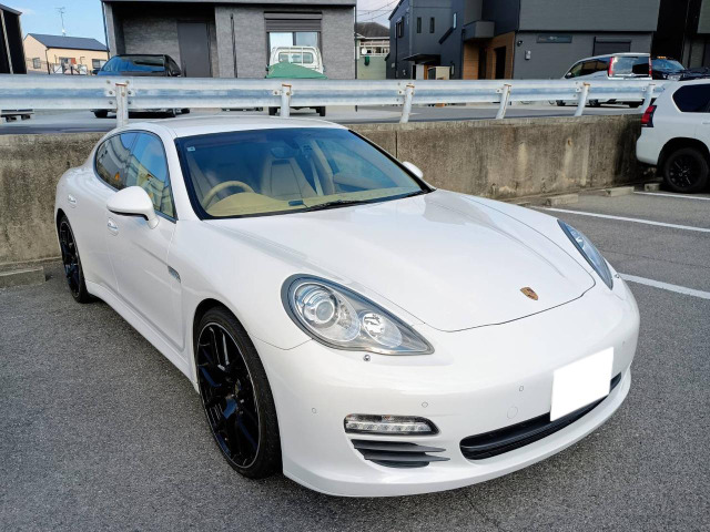パナメーラ 3.6 PDK ☆22inchアルミベージュ本革フル装備