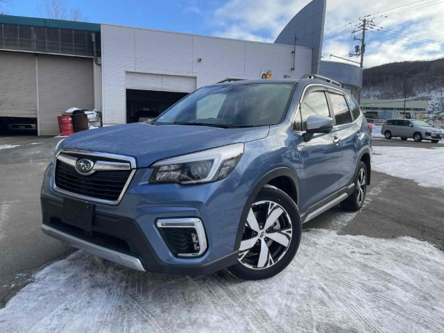 フォレスター 2.0 アドバンス 4WD 