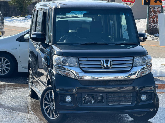 N-BOXカスタム G ターボ パッケージ 4WD 