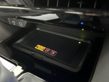 おくだけ充電機能も付いております。