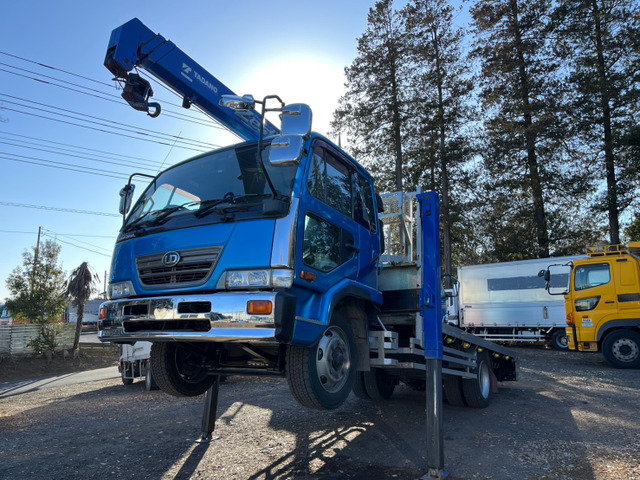 コンドル クレーン 3段 増トン重機運搬車ウインチ付ラジコン付き