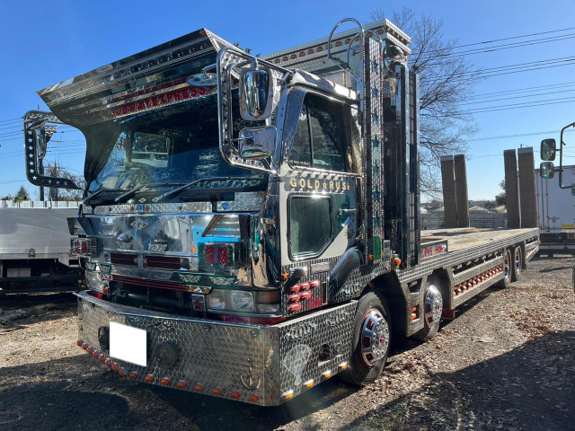 クオン ハイジャッキ 重機運搬車ウインチあゆみ付デコトラ