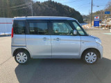 リアドアの両側はスライドドア(左はパワースライド)になっており、乗り降りが非常に楽に出来ます。