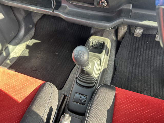 スズキ Kei ワークス 4WD MT・4WD・ターボ の中古車詳細