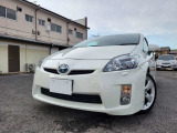 トヨタ プリウス