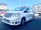 セレナ 2.0 ハイウェイスター S-HYBRID セーフティパッケージ/ワンオーナー