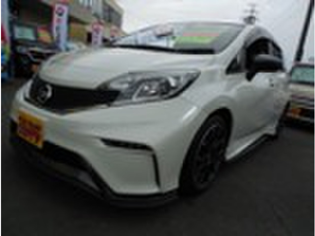 ノート 1.6 NISMO S 5速MT ニスモ専用17AW