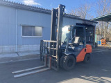 トヨタL&F エンジンフォークリフト 15040