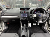 フォレスター 2.0 XT アイサイト 4WD サンルーフ 両席シートヒータ パワーゲー