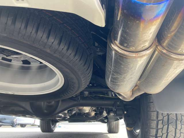 中古車 トヨタ ランドクルーザープラド 2.8 TX Lパッケージ