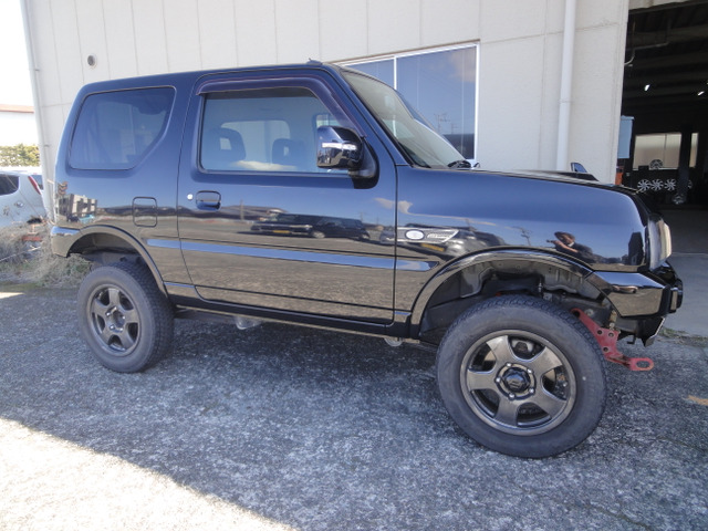 スズキ ジムニー ランドベンチャー 4WD 5速MT・リフトUPカスタム・車検