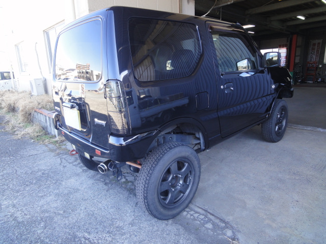 スズキ ジムニー ランドベンチャー 4WD 5速MT・リフトUPカスタム・車検
