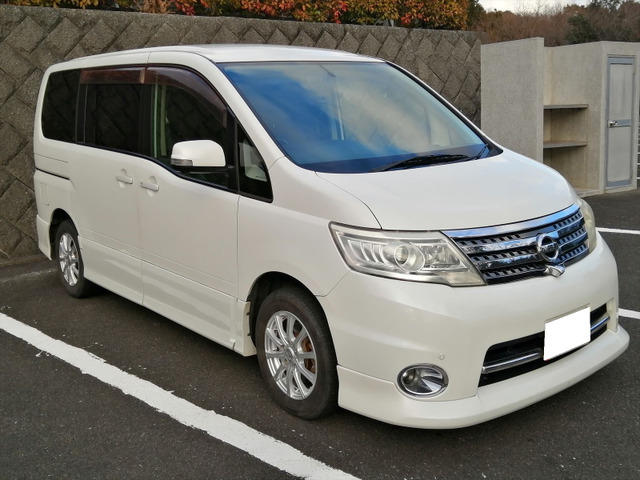 セレナ 2.0 ハイウェイスター V エアロセレクション プラスナビHDD 車検令和9年5月!...