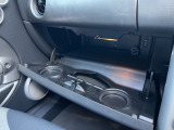 こちらの車輌の所在地は千葉県野田市となりますので現車確認にはご予約をいただいております。在庫状況により移動する場合がございます。ご来店前に必ずお電話にてお問い合わせください。